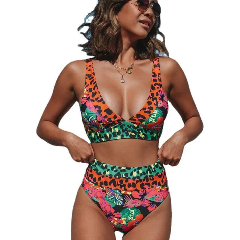 Women's high-waisted floral print bikini swimsuit in polyester fabric