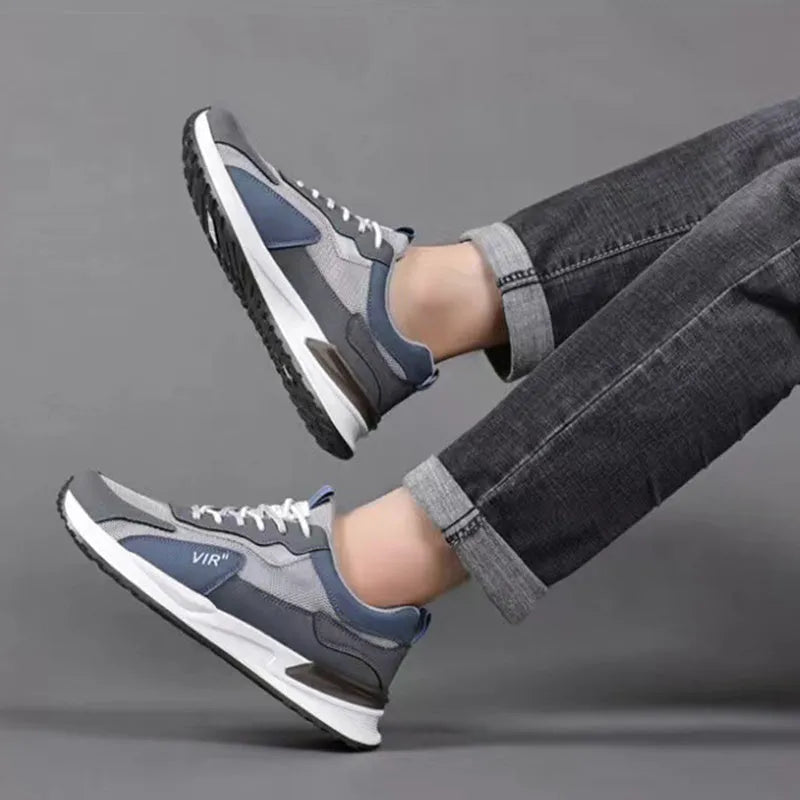 Men's colour block mesh sneakers with lace-up design and breathable upper