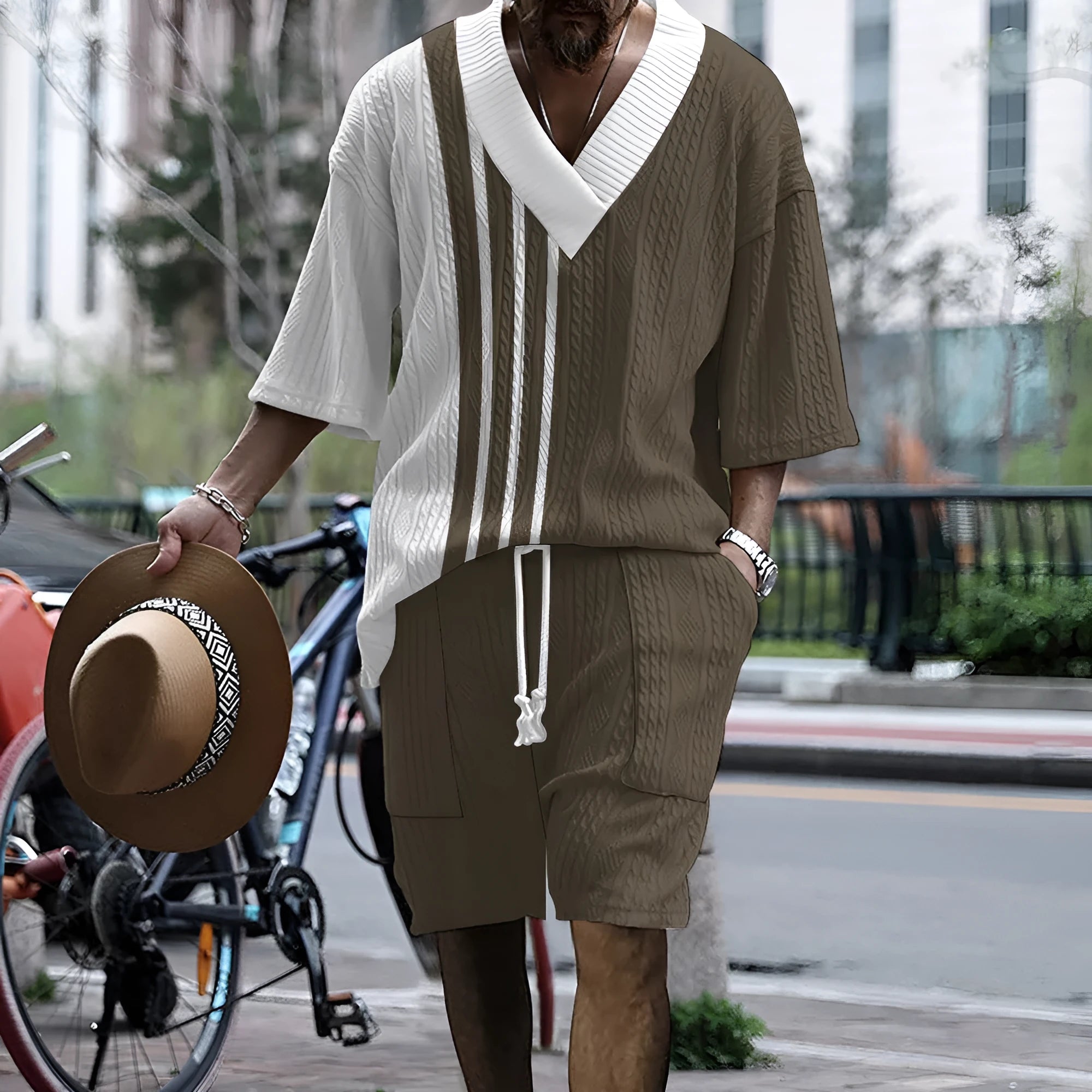 Men's knitted short-sleeved shorts suit in drop-shoulder design with matching printed shorts