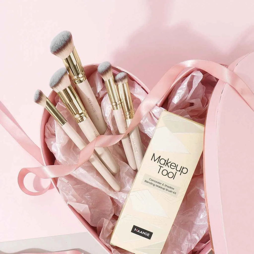 MAANGE five-piece angled blush brush set with apricot handles for powder and cream makeup application
