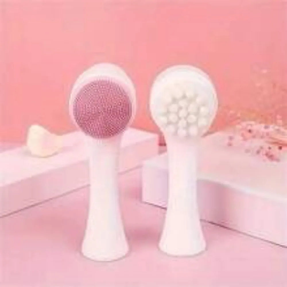 Blue nylon pet paw brush for dog and cat grooming measuring 13.5cm with soft bristles
