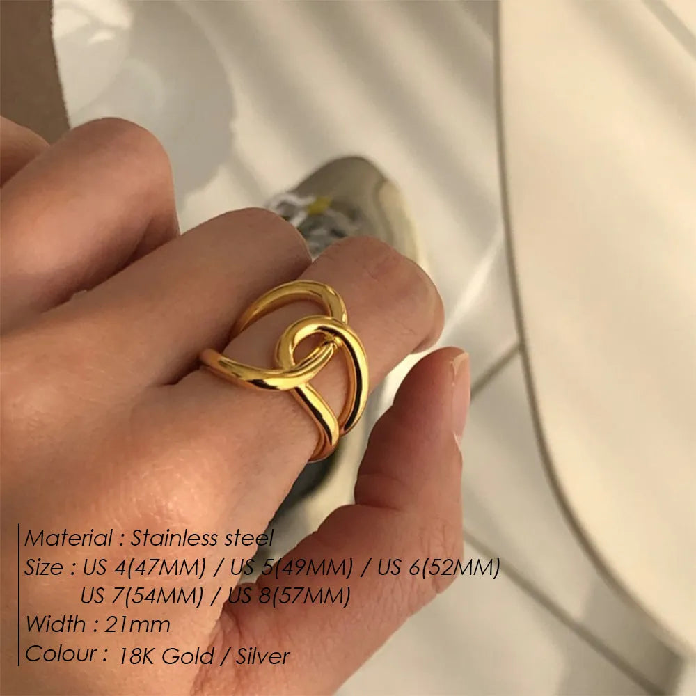 Women's adjustable knotted ring with geometric U-shape in stainless steel gold or silver colour