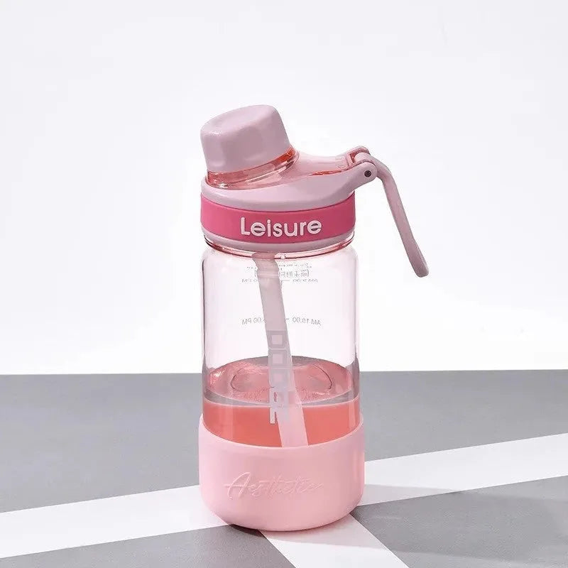 Grey, green, and pink cartoon plastic straw cups in 520ml, 780ml, and 1000ml sizes