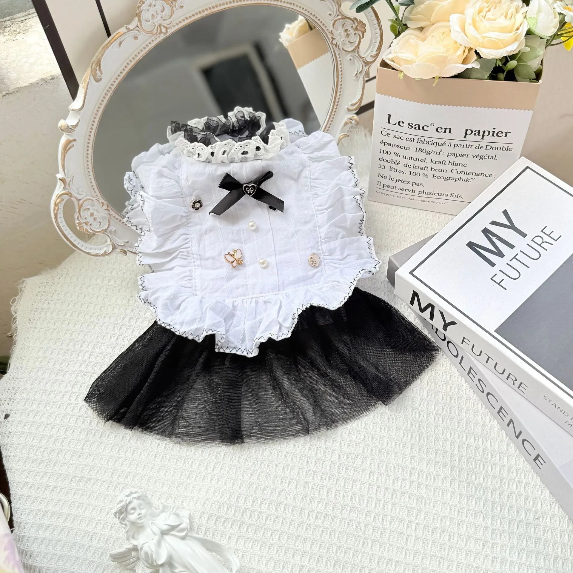 White polyester princess-style waltz gauze skirt pet clothing for small dogs on size chart