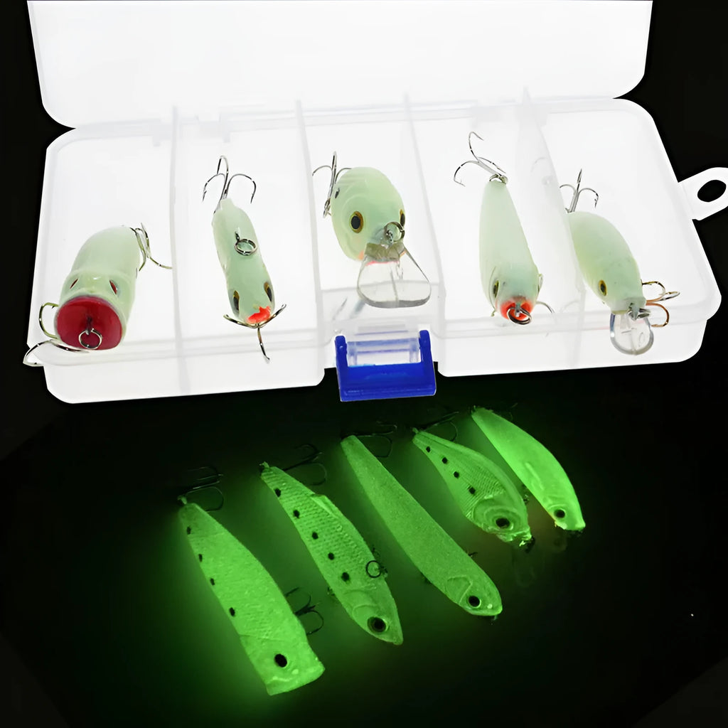 Five hard bait fishing lures with 3D fluorescent patterns and luminous elements in coordinated colour options