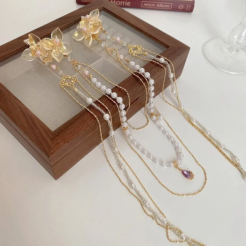 Gold women's hairpin with pearl diamond flower decoration and long tassels