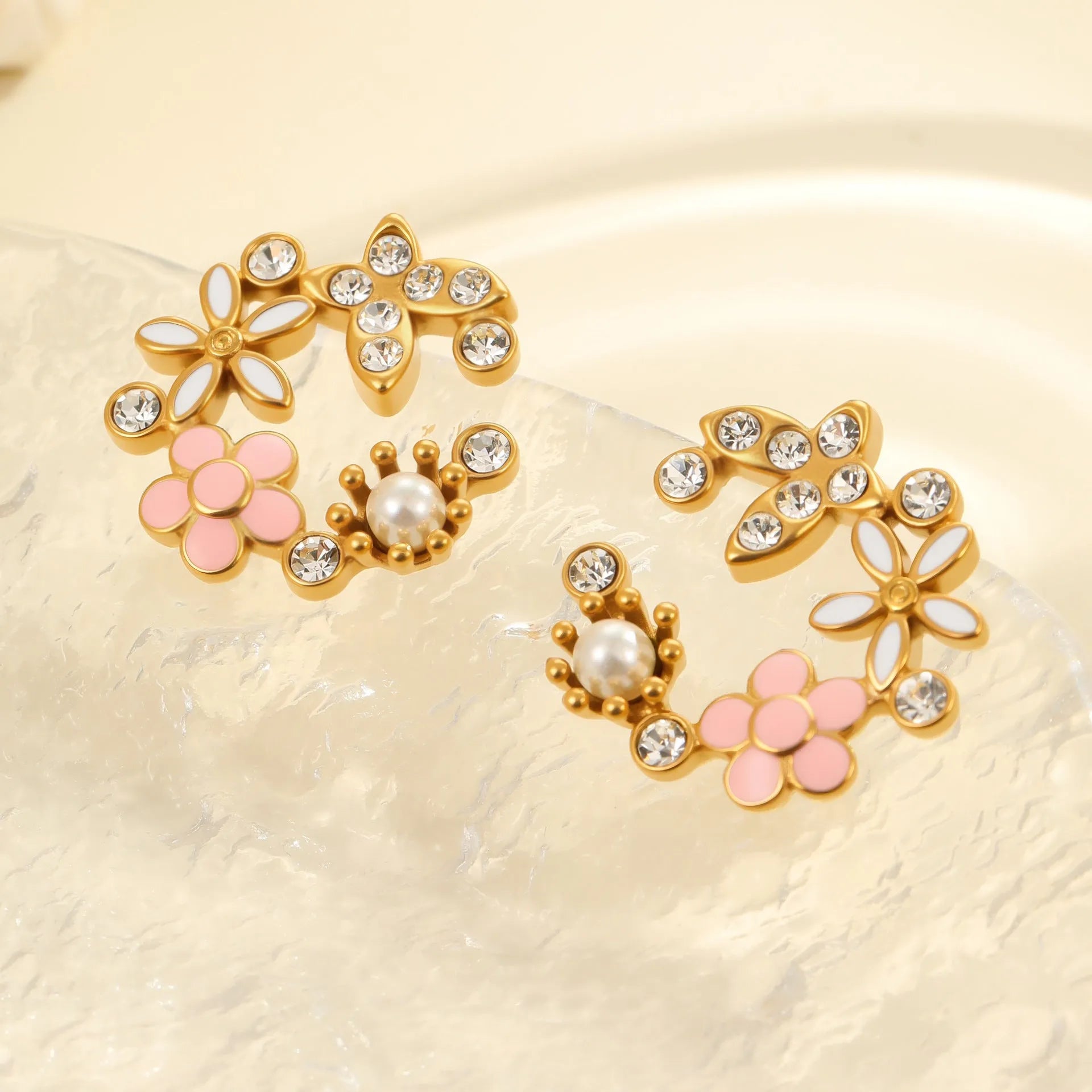 Flower stud earrings with colourful oil petal design in stainless steel with gold plating