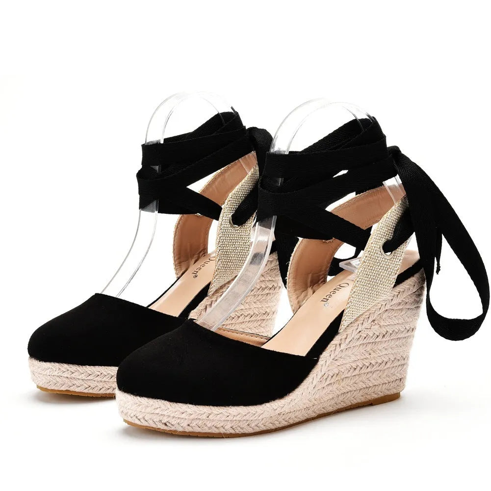 Women's bohemian wedge sandals with round toe, buckle closure and bead accents in red colour