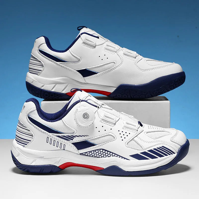 Casual unisex sneakers with round toe and flat heel in multiple colour options