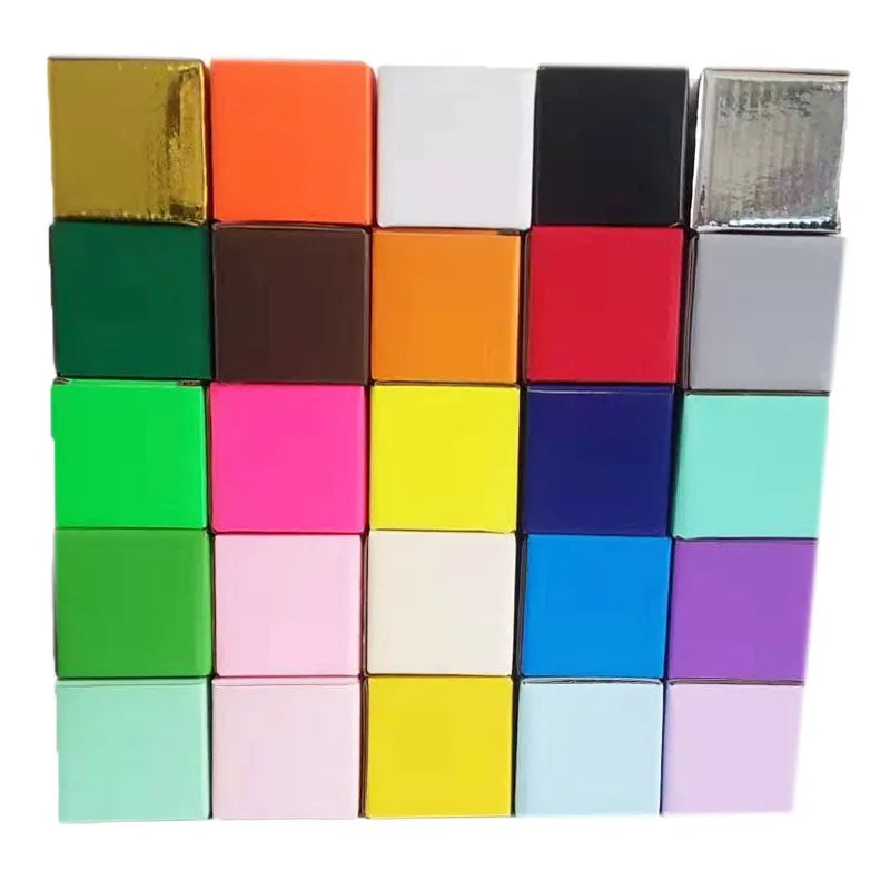 Square corrugated cardboard packaging box in black, shown in sizes 8cm, 10cm, and 15cm.