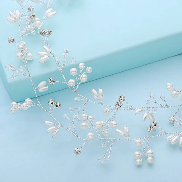 Silver wedding hair band with crystal and pearl details on metallic wire in 100cm length