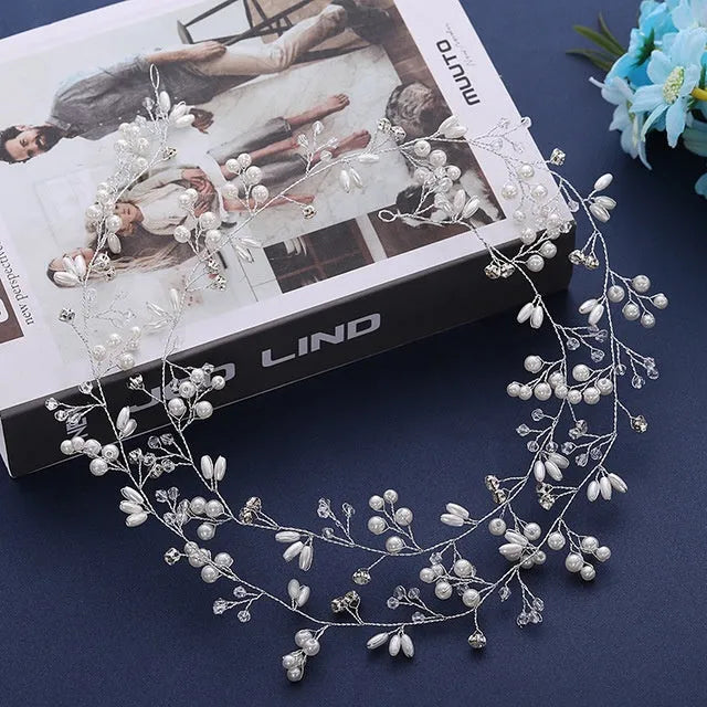 Silver wedding hair band with crystal and pearl details on metallic wire in 100cm length