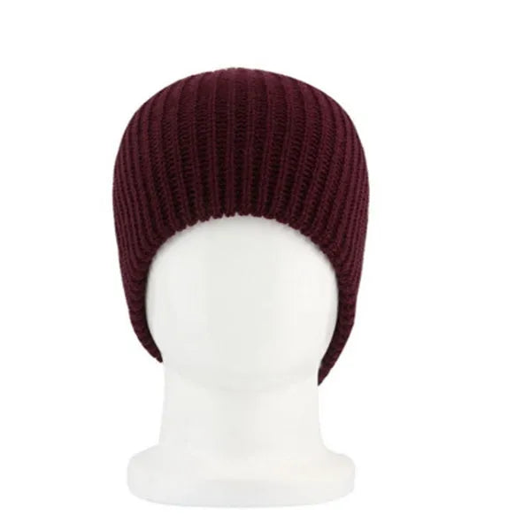 Warp-knitted wool cap with striped pattern in black, 32cm length