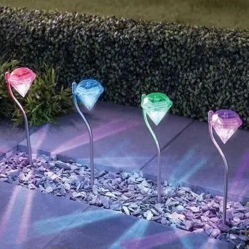 White diamond-shaped solar garden light with poly-silicon panel for automatic outdoor illumination