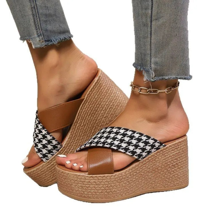 Cross leopard plaid wedge sandals with rubber sole in brown or black pattern for casual leisure wear