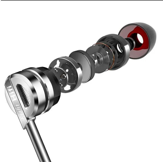 Metal HIFI earphones with smart wire control in black or silver colour
