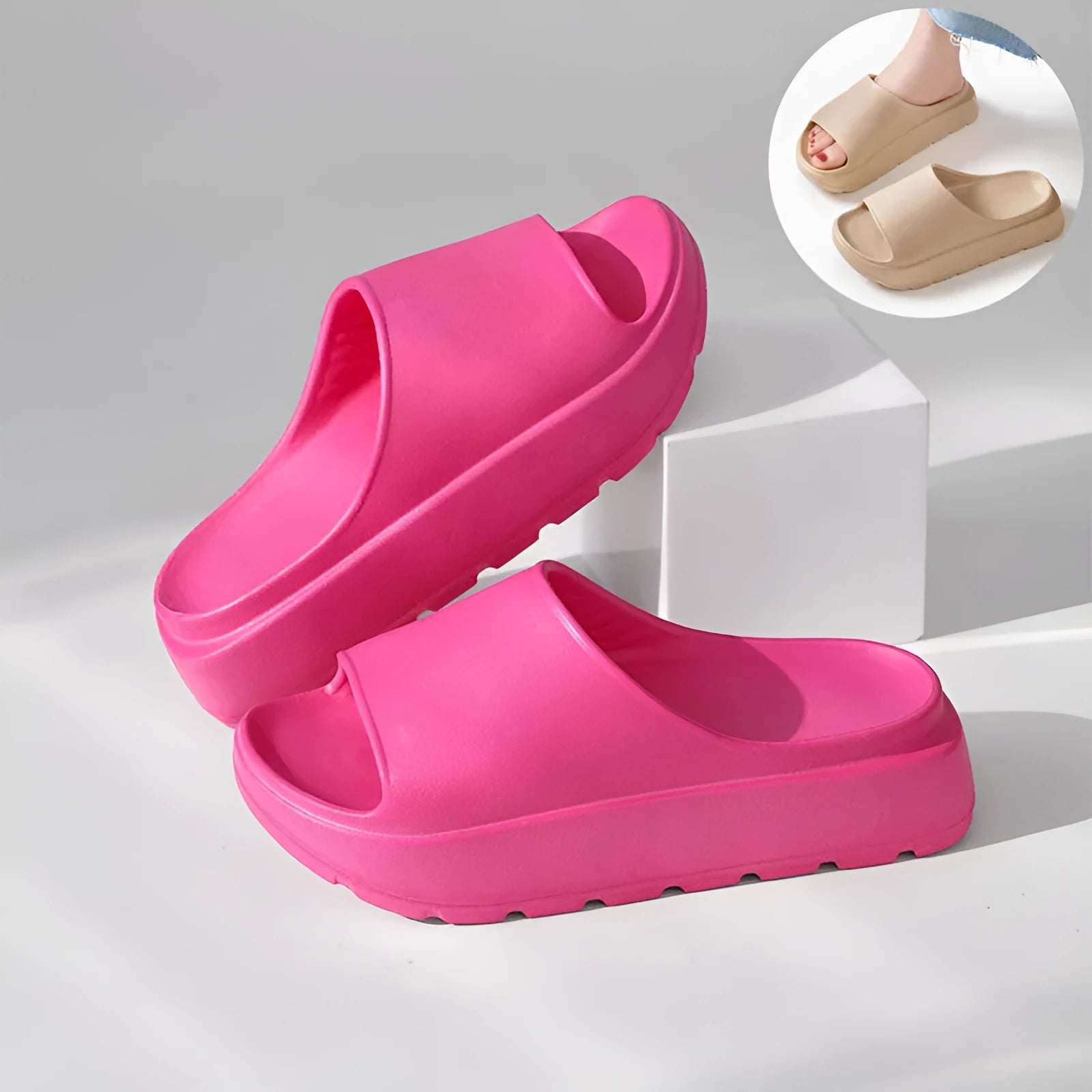 Women's thick-soled fish mouth beach slippers in beige with EVA injection moulded construction