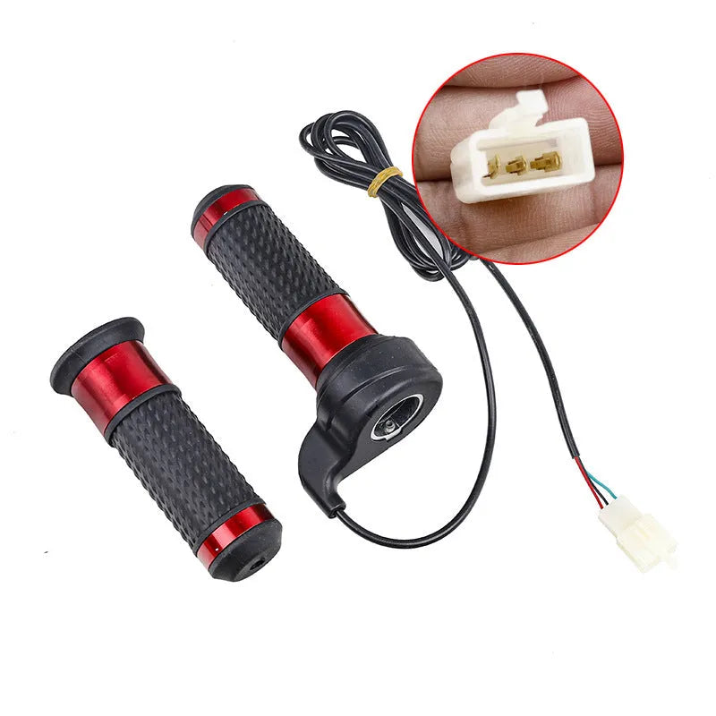 Three-wheel electric vehicle accelerator refuelling transfer handle with three-speed rotating control