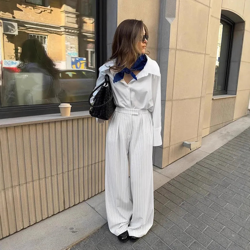 White striped wide-leg loose casual trousers for women with zipper styling