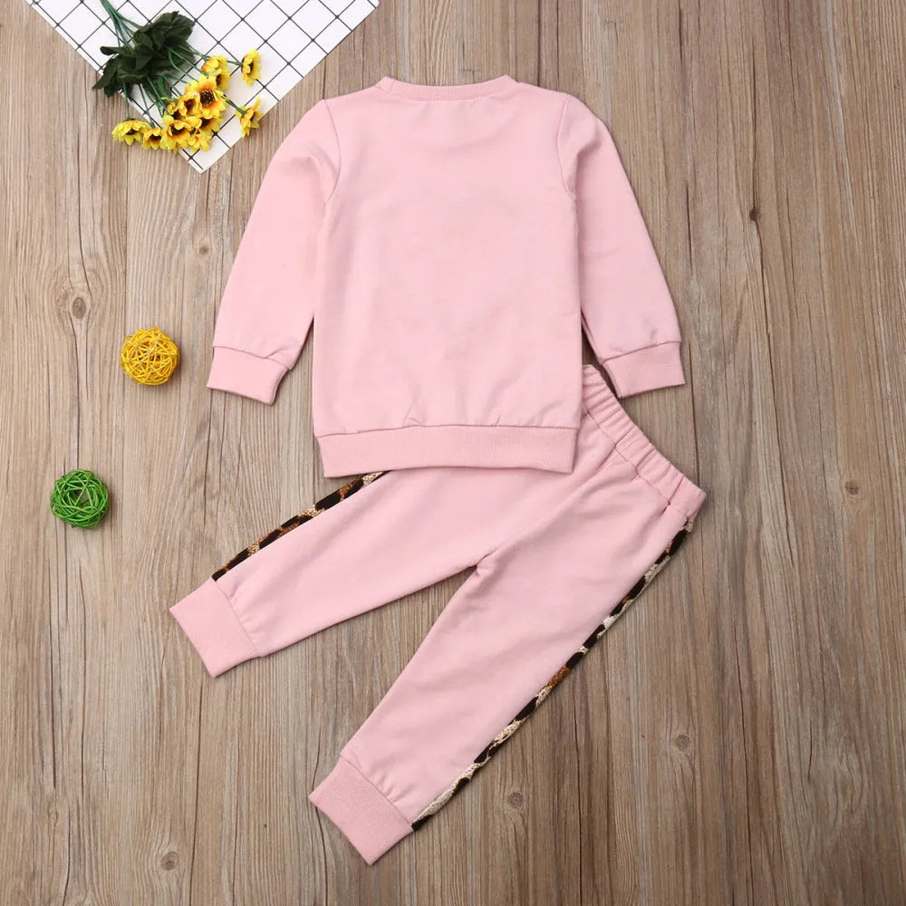 Pink cotton print sweatshirt two-piece loungewear set on model
