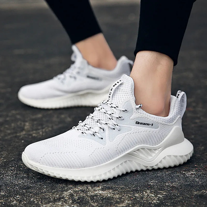 Low-top mesh running shoes with front strap closure in multiple colour options