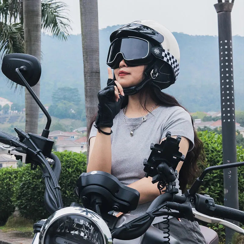 Retro-style unisex motorcycle helmet in ABS, shown in ivory white colour.