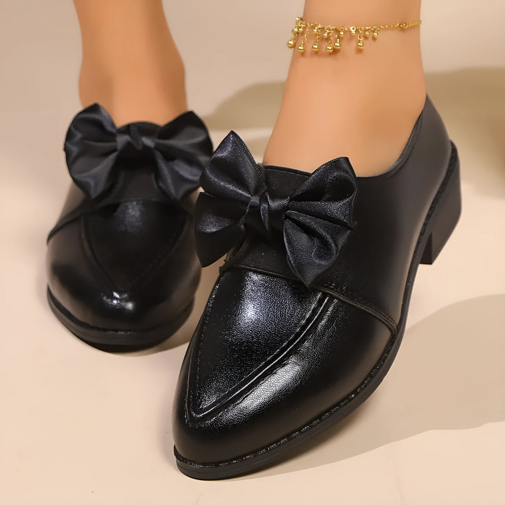 Women's simple brown leather-style loafers with a choice of big bow or small bowknot decoration.