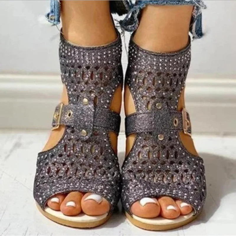 Women's beige rivet flat sandals with back zipper and fish mouth toe in patent Pu leather
