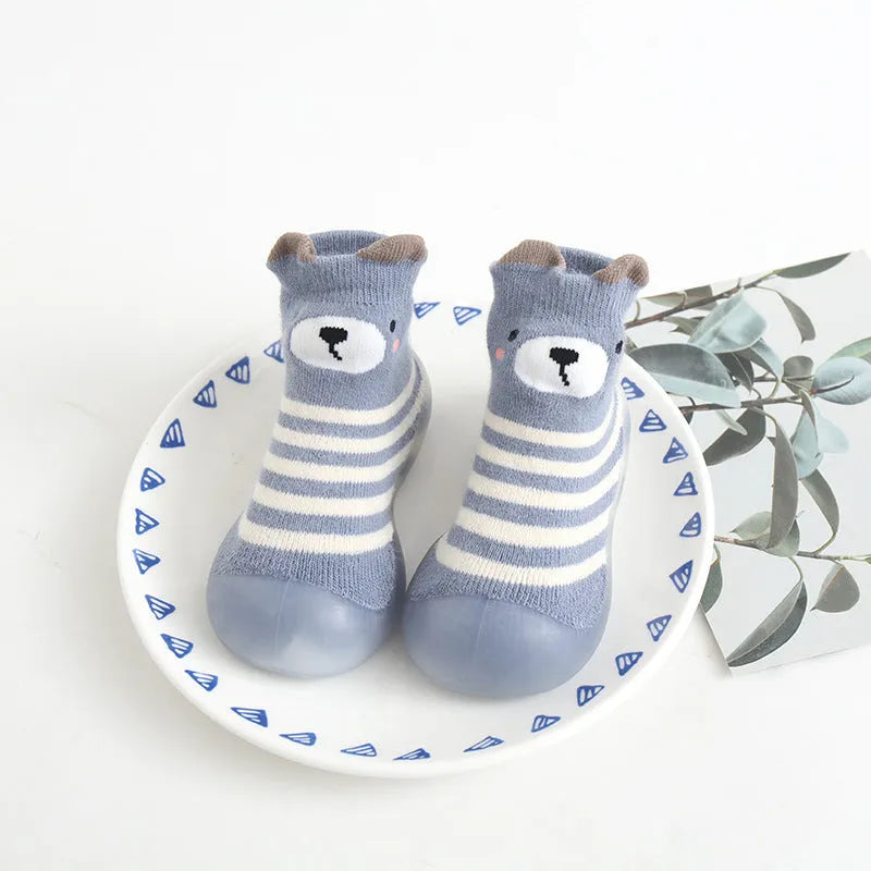 Cartoon embroidery toddler indoor shoes in cotton with non-slip sole for boys and girls