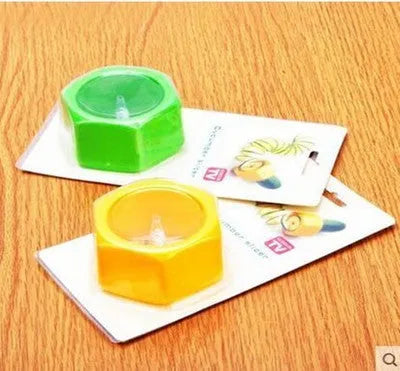 Yellow spiral vegetable cutter with ABS plastic construction showing 8cm diameter dimensions