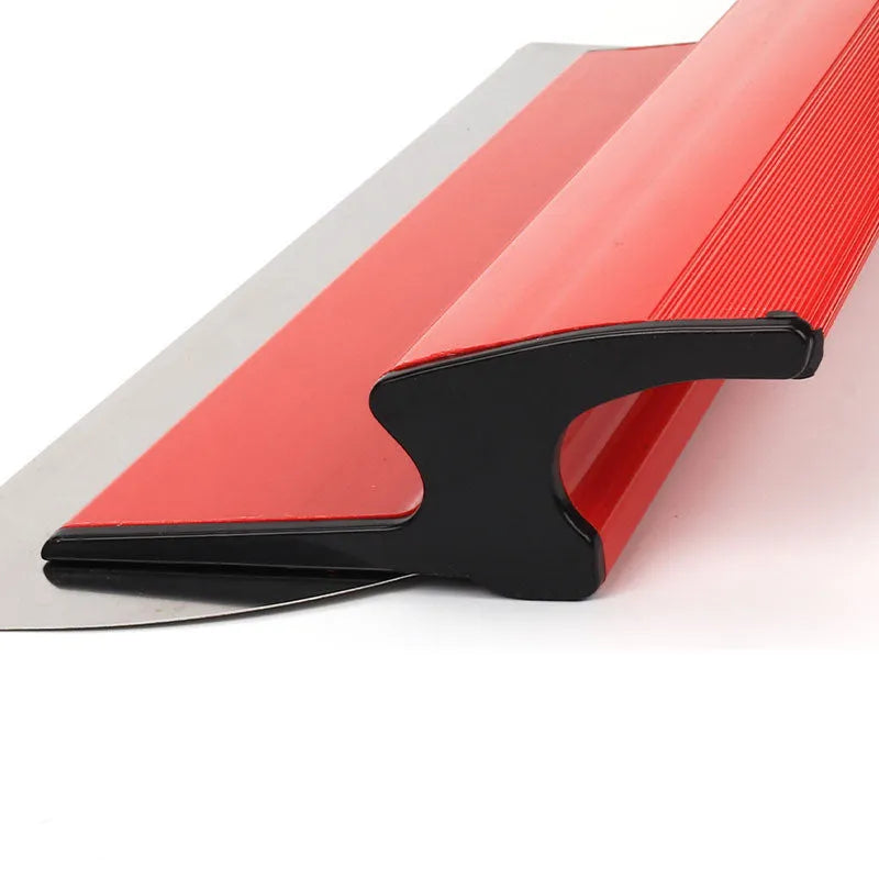 Red 40cm levelling scraper with 0.2mm blade thickness for wall putty and wallpaper work