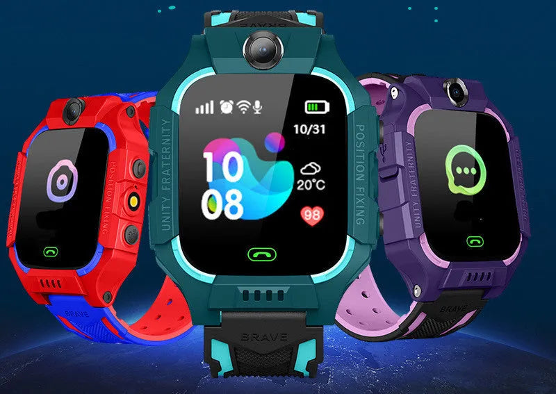Green Z6 Q19 children's GPS smartwatch with 1.44-inch touch screen on a wrist.