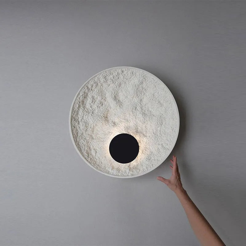 White iron wall lamp in modern simple style, showing 300mm and 500mm size options