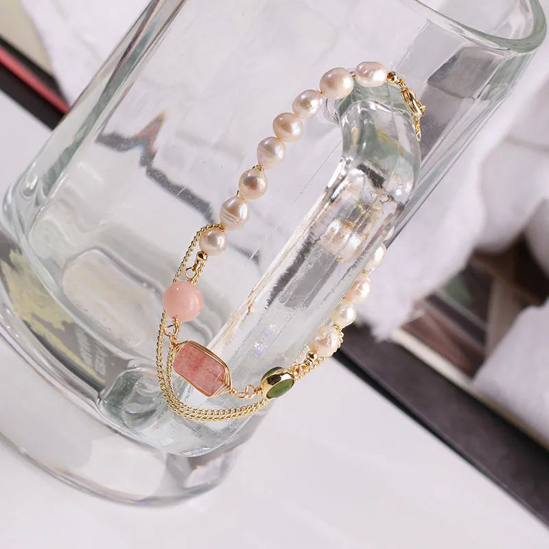Geometric women's bracelet with natural freshwater pearls and pink strawberry crystals, UG309 colour code.
