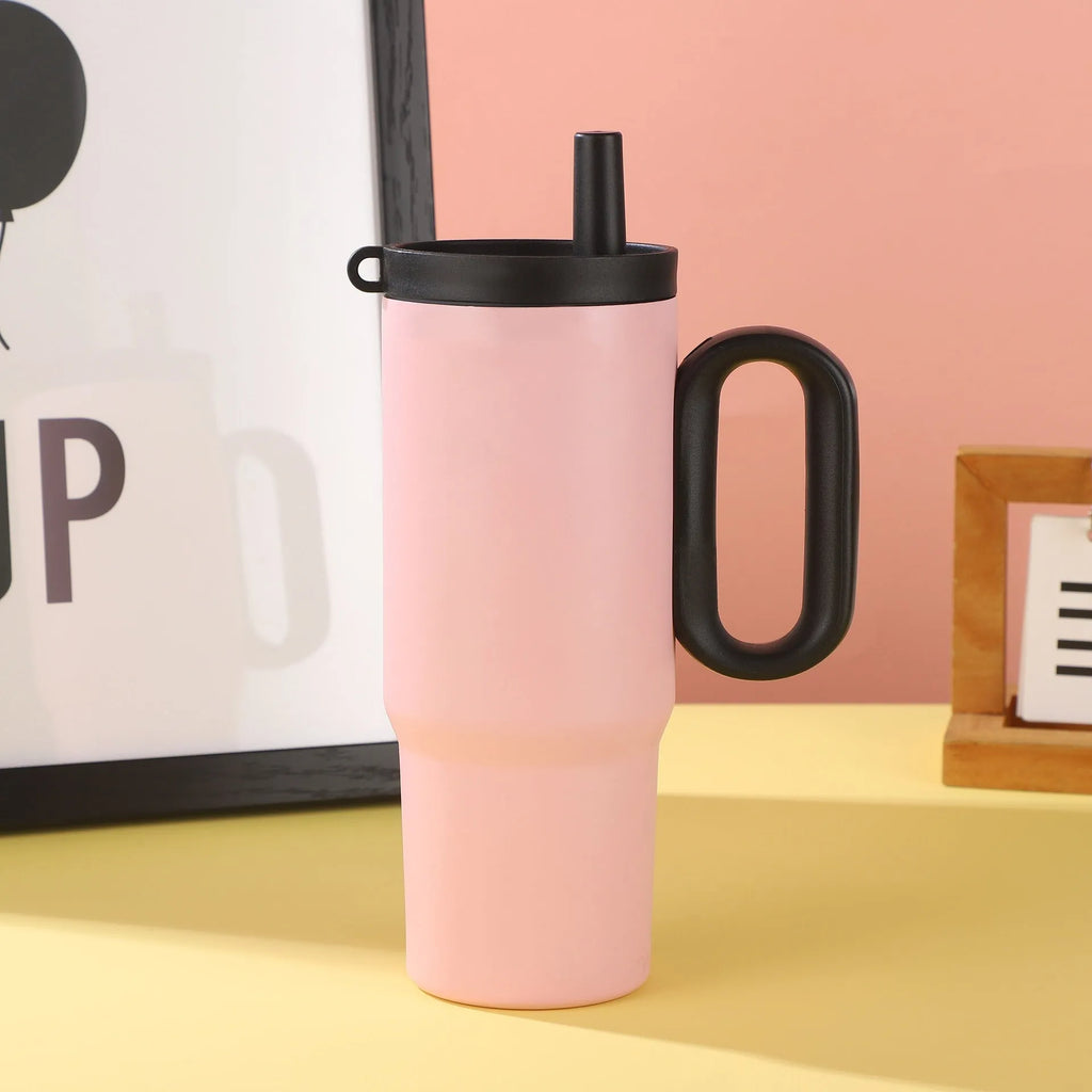 Large capacity insulated straw cup with handle in multiple colour options for DIY drinks