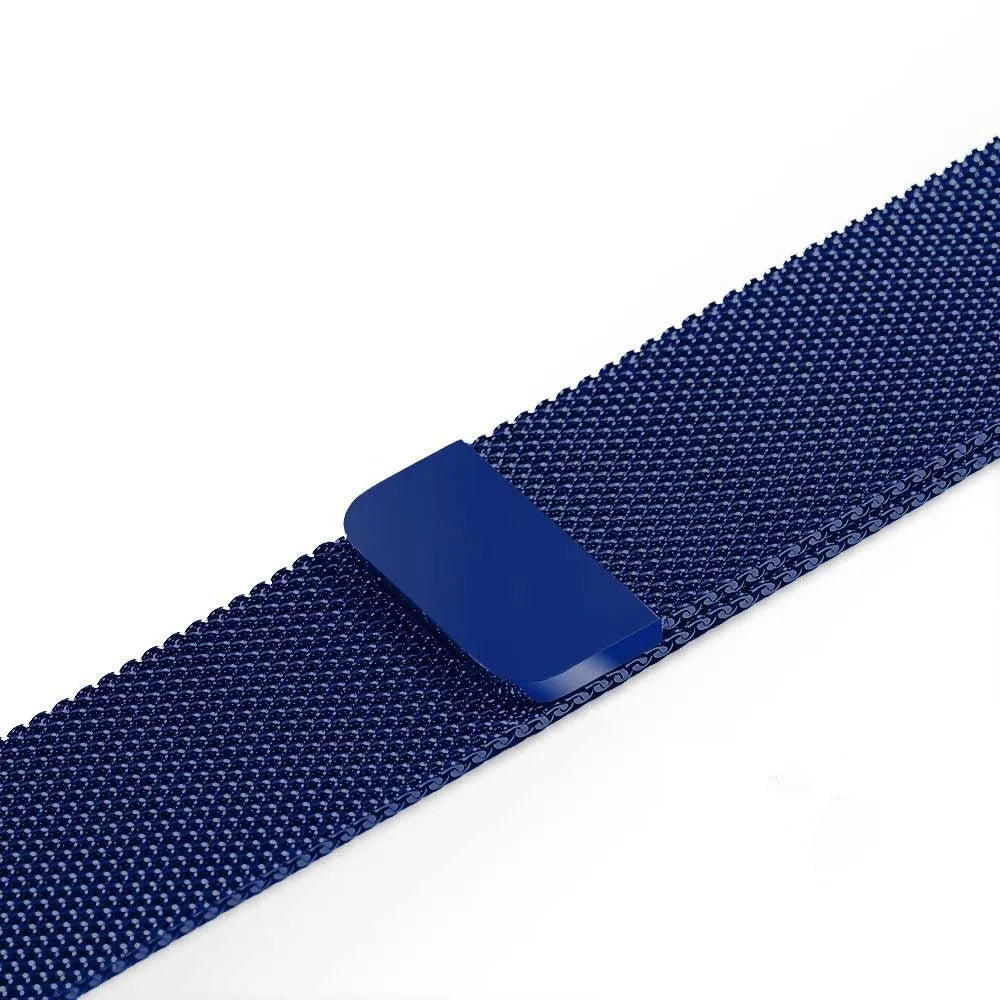 Stainless steel Apple Watch replacement strap in silver, showing metal links and clasp for 38mm-44mm models.