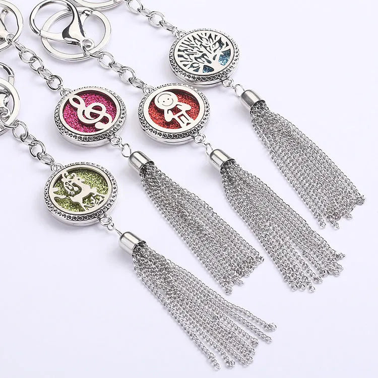 Alloy car aromatherapy pendant diffuser hanging from rear-view mirror with 50cm chain