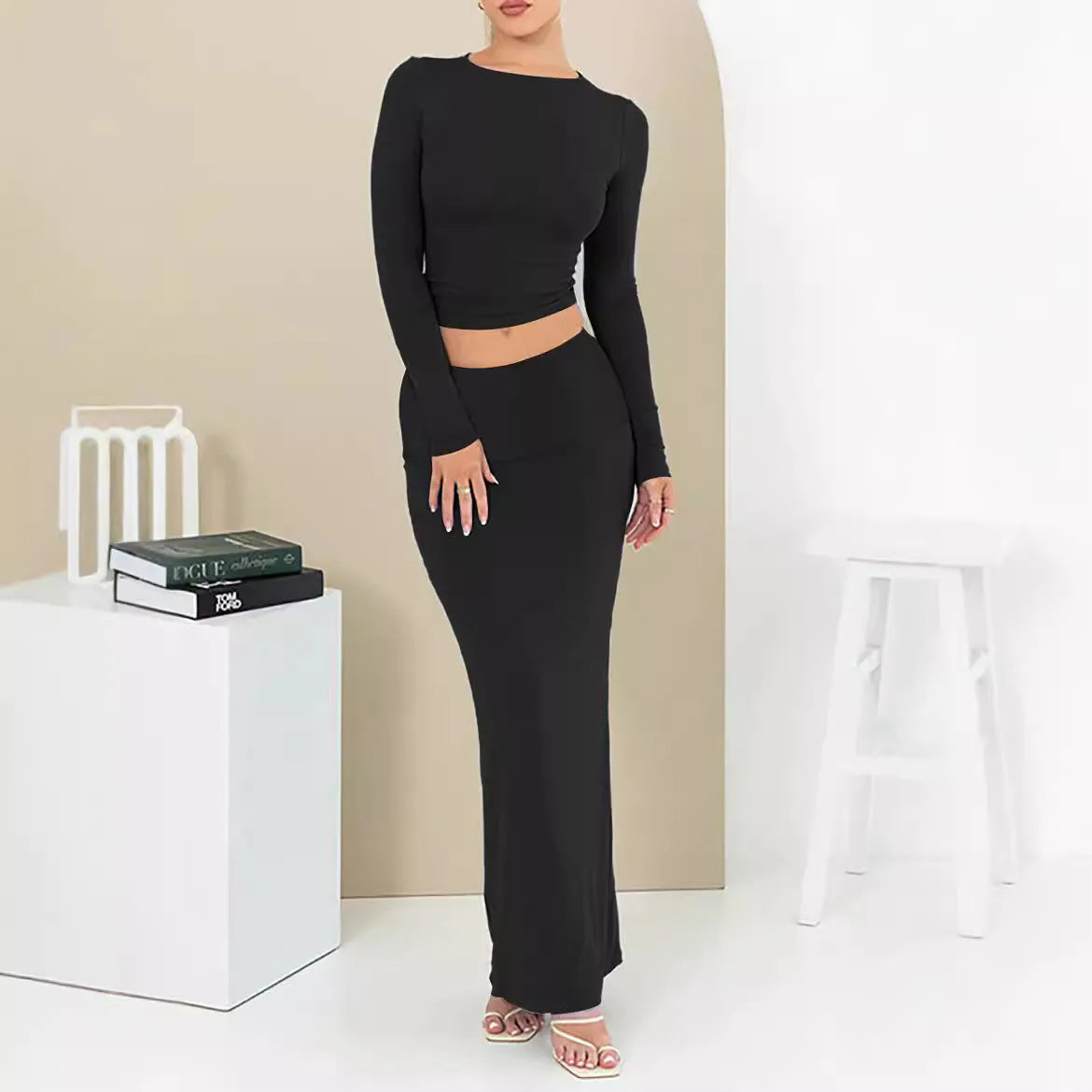 Women's autumn two-piece suit set with three-quarter sleeves and long skirt in polyester fabric