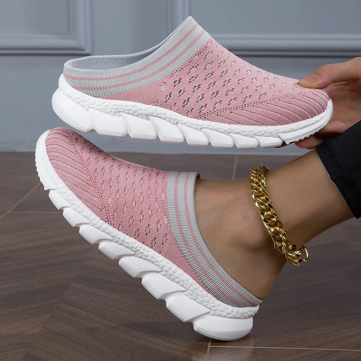 Women's Flyknit semi-slipper shoes in striped pattern with hollowed-out breathable design