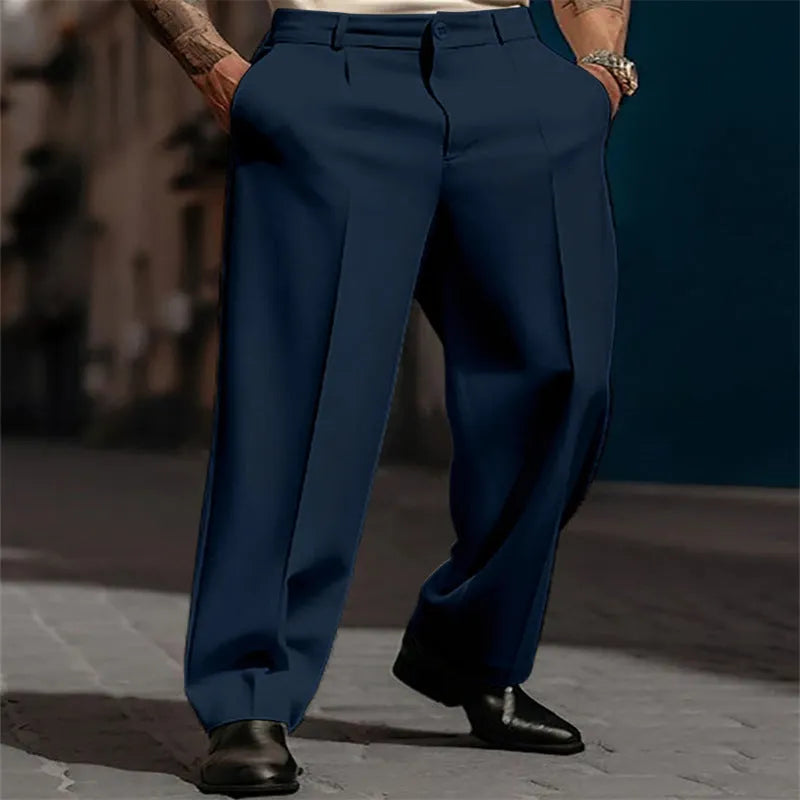 Men's straight-leg suit pants in solid colour with diagonal pockets, cotton-polyester blend, available in multiple colours
