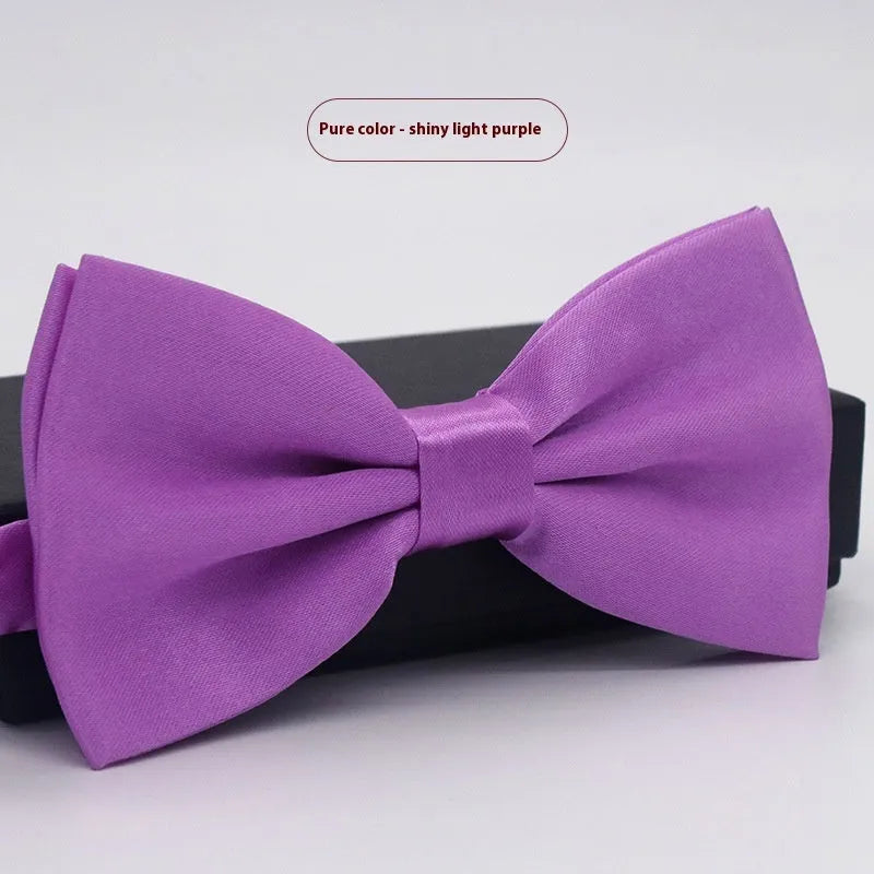 Flat head style bow tie in small plaid pattern measuring 12x6cm for formal wedding and business wear