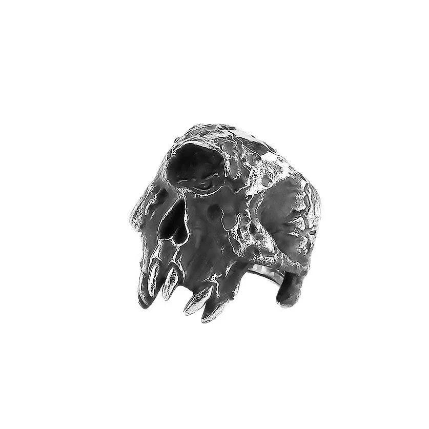 Alloy skull ring with one-eyed design in retro hip hop punk style
