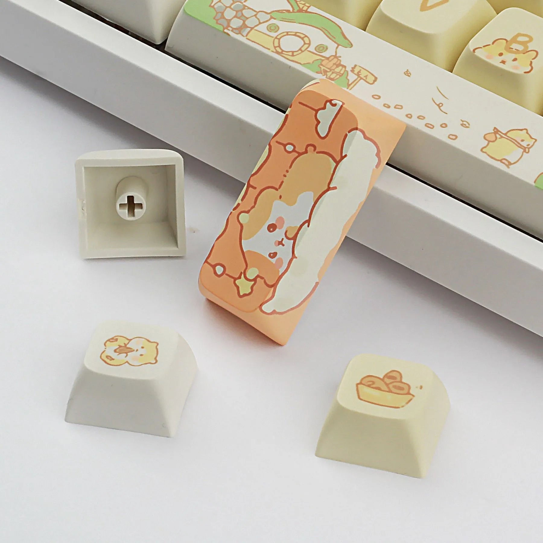 XDA profile mechanical keyboard keycaps in custard yellow and mouse grey colours for 68 75 98 100 keyboard layouts