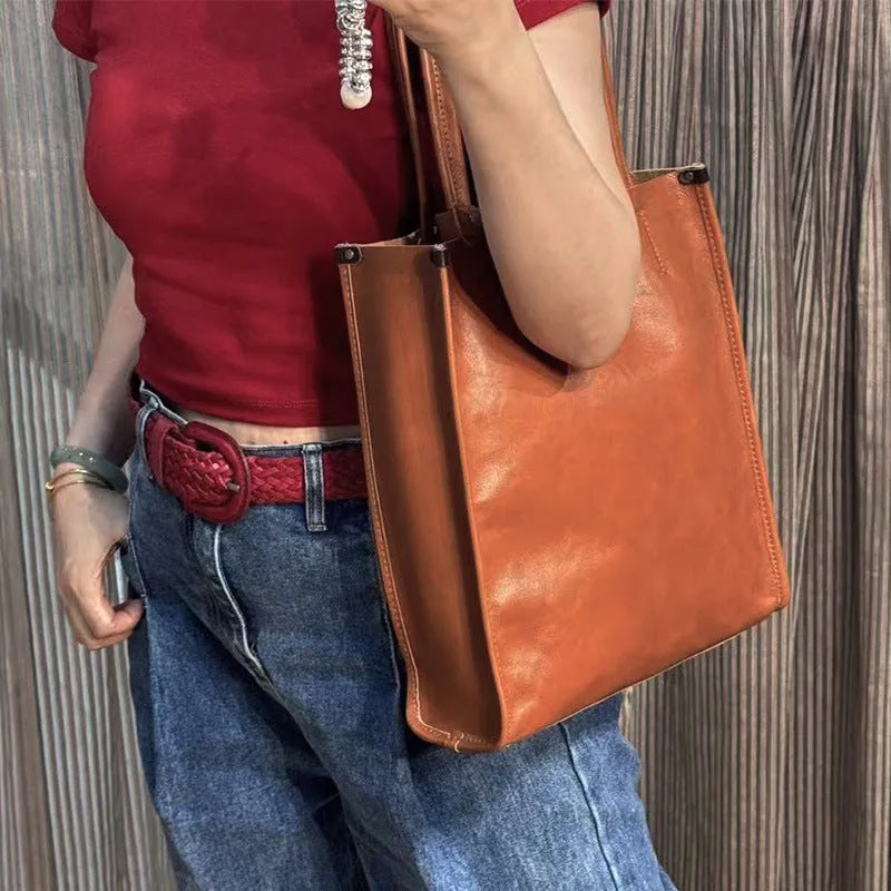 Genuine leather large capacity city commuter shoulder bag square vertical tote in black
