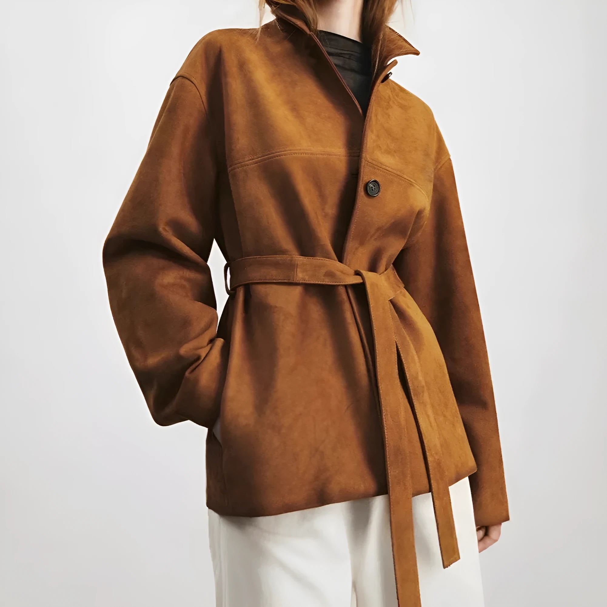 Women's retro style cashmere coat with peter pan collar and leather belt in loose mid-length fit