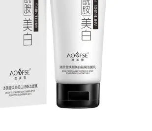 White packaged whitening and freckle removing facial cleanser for pore cleansing