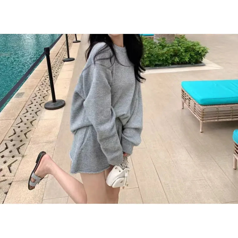 Women's knitted sweater and wide leg shorts two-piece set in neutral colours