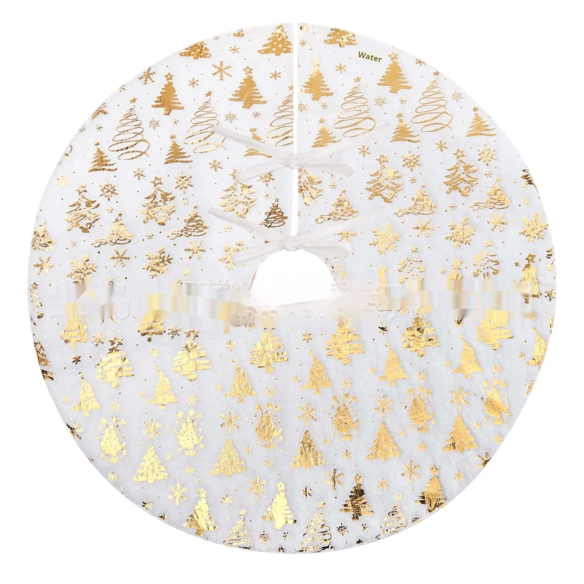 Plush Christmas tree decorative rug in multiple sizes with hand-tufted festive designs