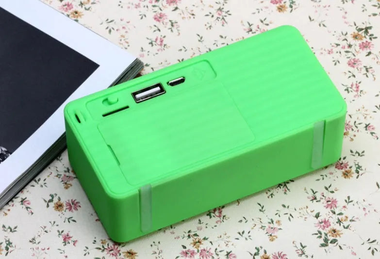 Cannon X3 wireless Bluetooth speaker in compact cube design showing colour options