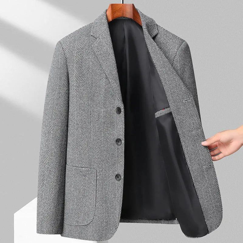 Men's loose fit woolen coat in solid colour for spring and autumn seasons